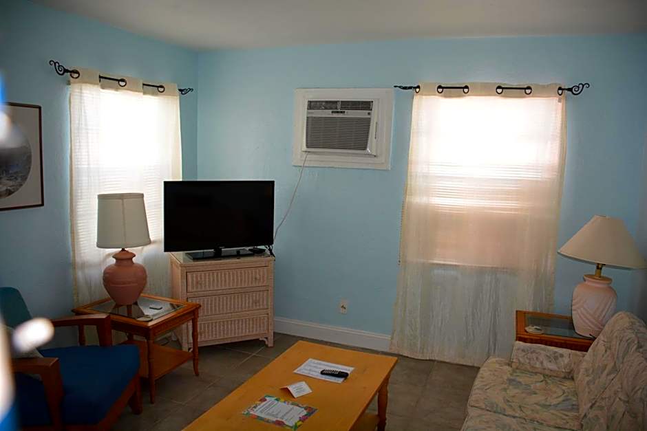 Oceanfront Sea Scape Motel