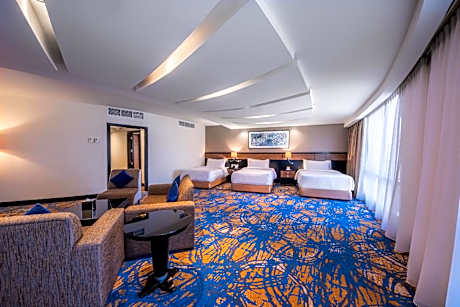 Superior Family Room