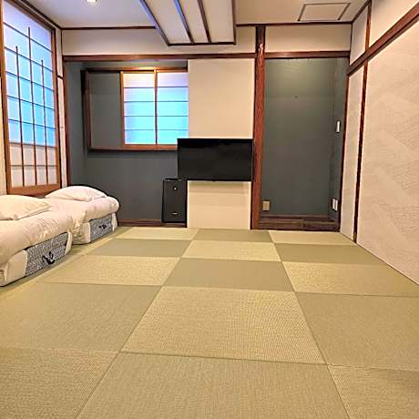 12 Tatami Family Type[Japanese Room][Non-Smoking]