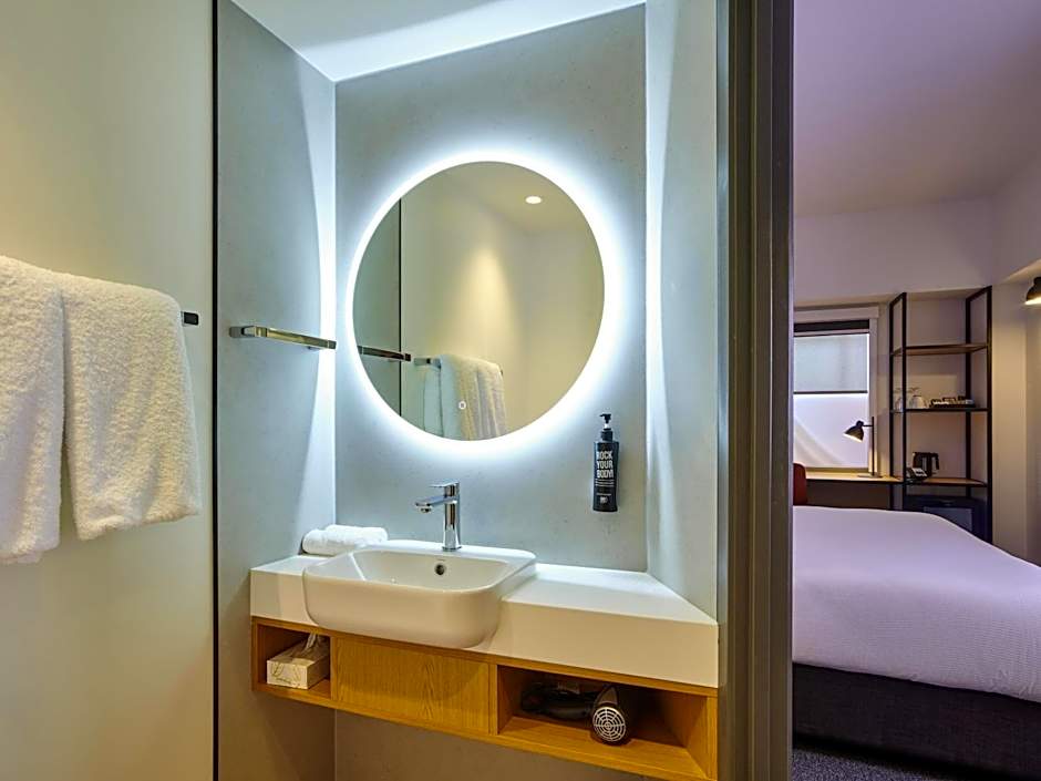 Ibis Hamilton Tainui