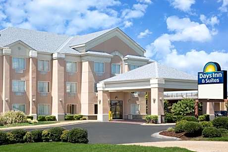 Days Inn & Suites by Wyndham Pocahontas