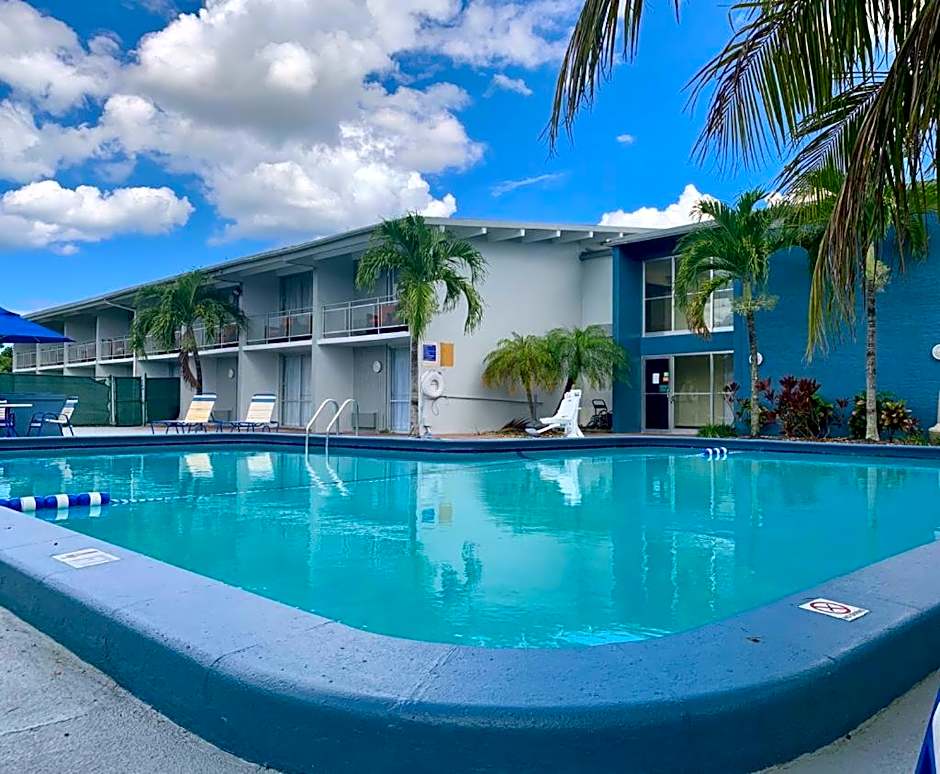 Hollywood Gateway Inn