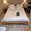 B&B Fine Fleur