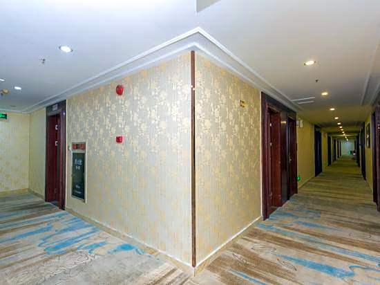Haro Light Hotel (Guangzhou Xichang Metro Station Branch)