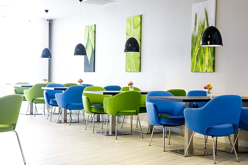 Holiday Inn Express Amsterdam Arena Towers By IHG