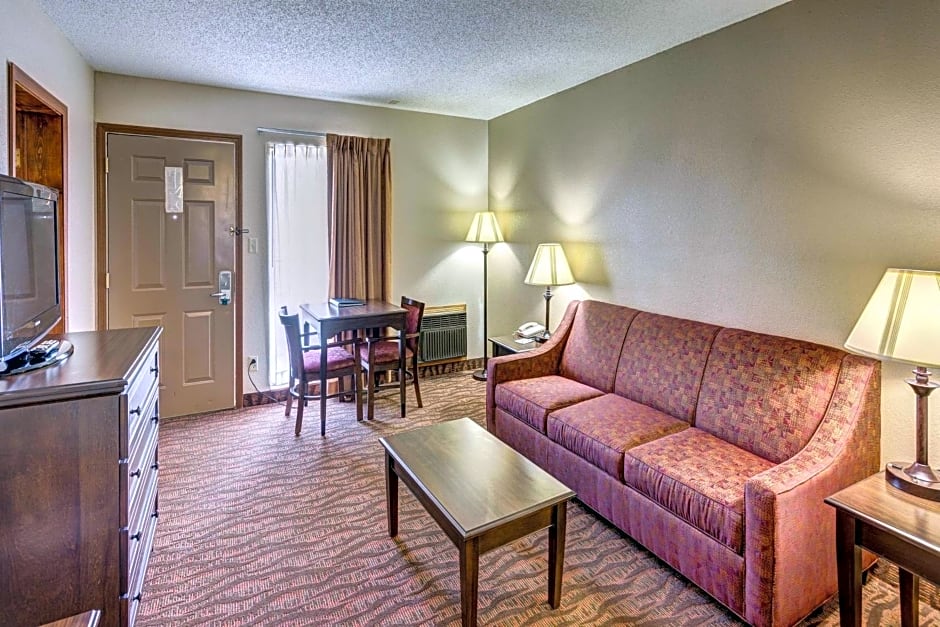 Quality Inn West