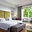 Sina Villa Medici, Autograph Collection by Marriott
