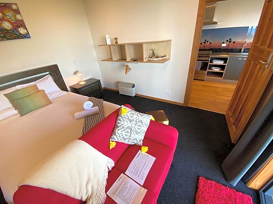 Tasman Sea Retreat