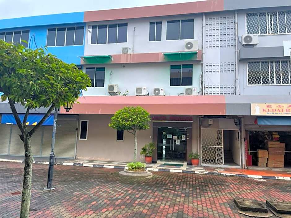 OYO 90411 Perdana Hotel Labuan