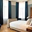Sapphire House Antwerp, Autograph Collection