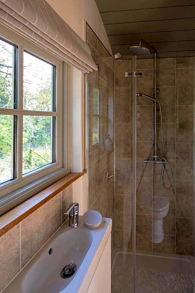 Luxury Shepherds Hut