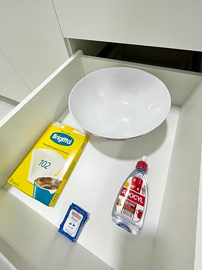 W703 · Requinte, vista e luxo a beira-mar