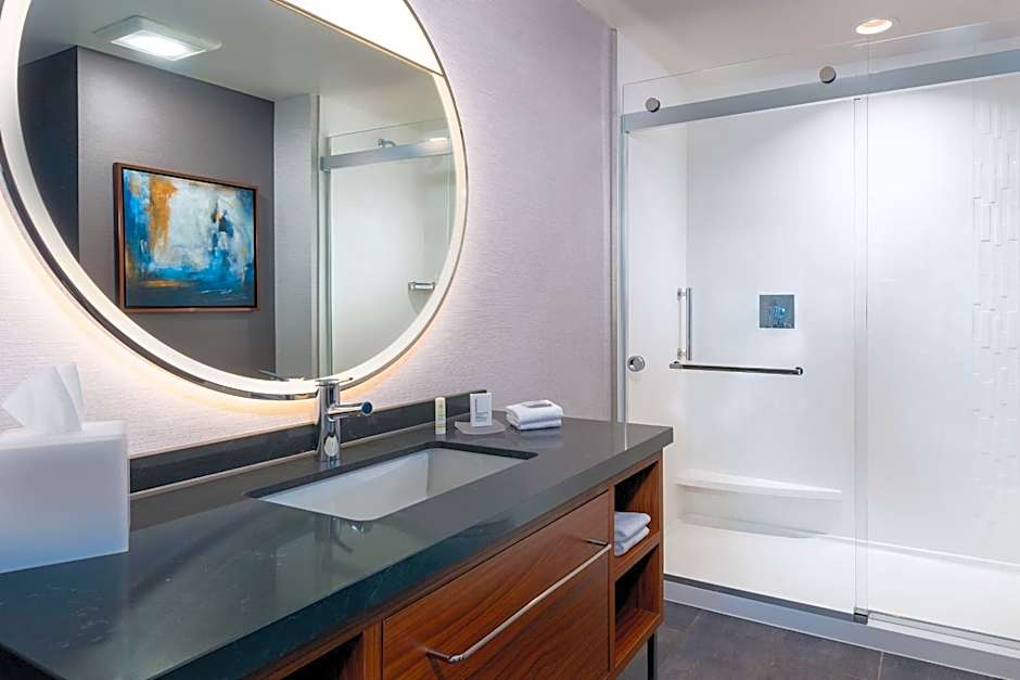 Courtyard by Marriott Atlanta Midtown