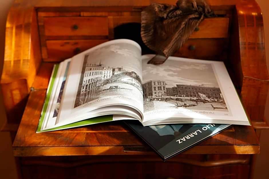 Pensione Accademia - Villa Maravege