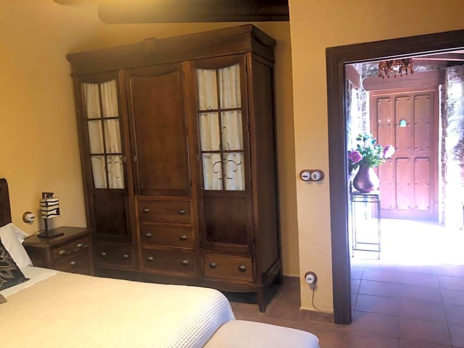 FINCA VERGEL Alojamiento con encanto habitaciones con baño