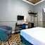 casa mo room and suite
