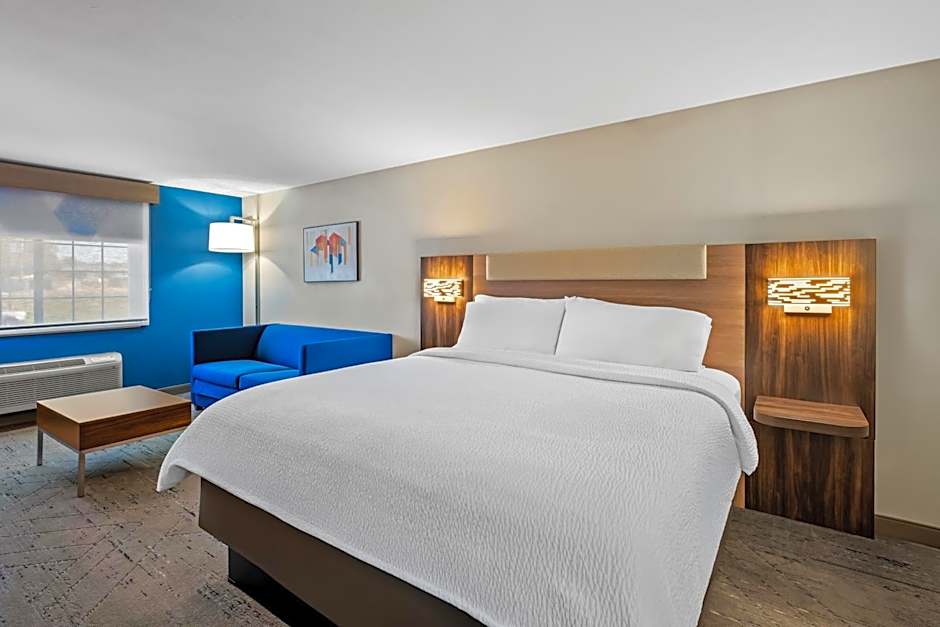 Holiday Inn Express Monticello By IHG