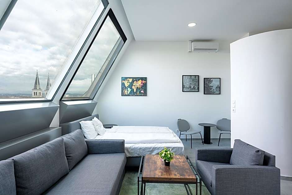 Mavie Hotel Domenig
