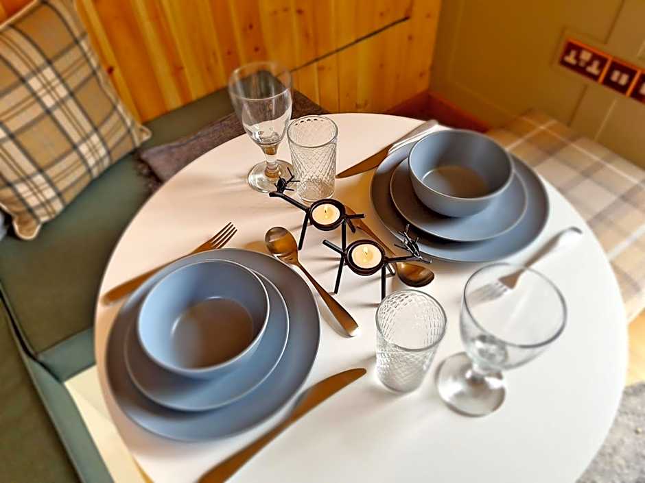 Peak District Shepherds Hut