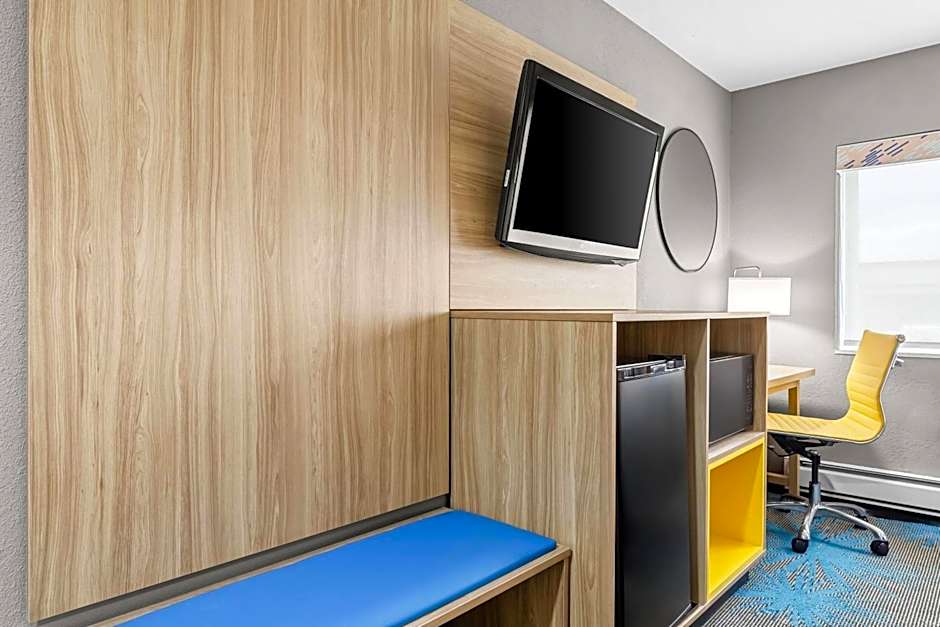 Days Inn by Wyndham La Crosse