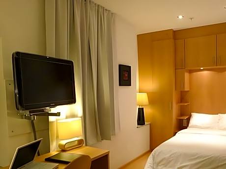 Standard Room with Single Bed Non Smoking