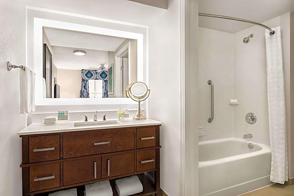 Homewood Suites By Hilton Fort Myers