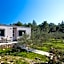 Olive Eden Holiday Home