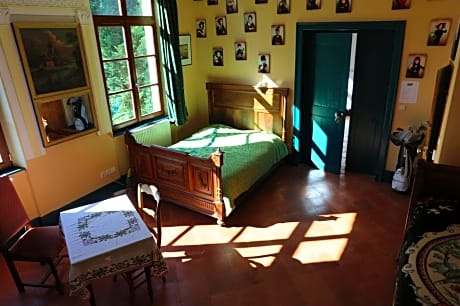 Triple Room with Garden View