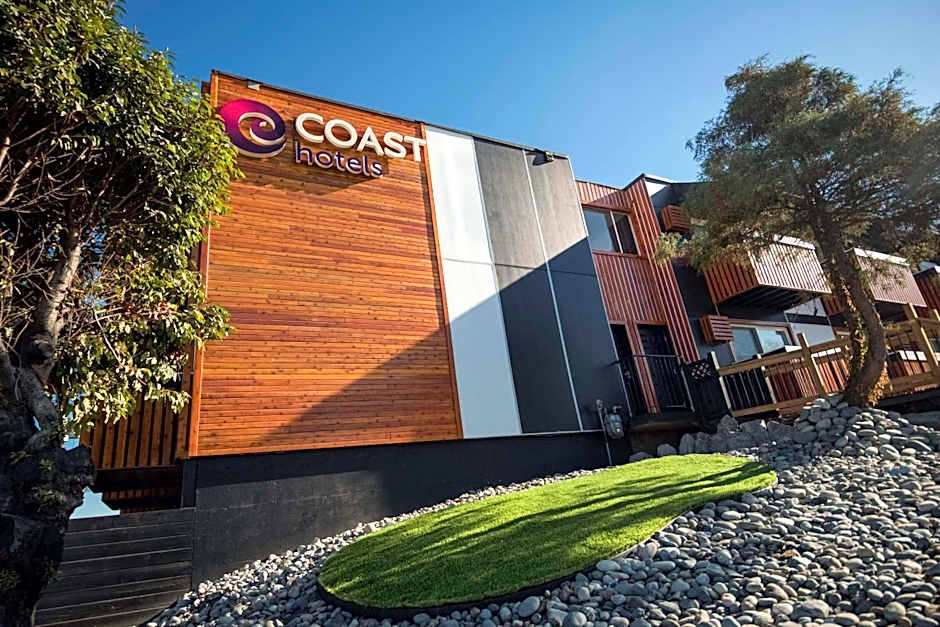 Coast Metro Vancouver Hotel