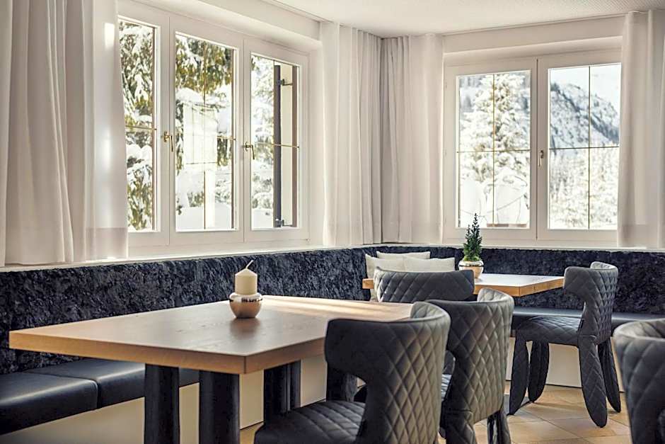 Hinterwies – Ski In / Lodge / Dine