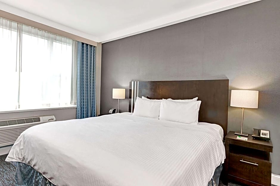 Wyndham Garden Long Island City