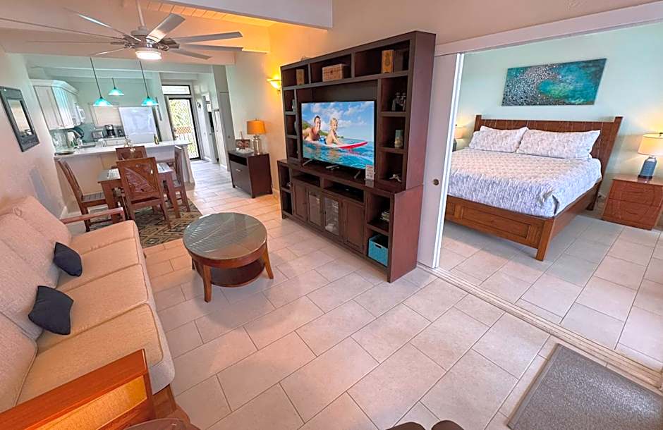 Oceanfront Luxury Condo