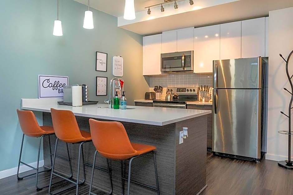 Self Check-in-washer-dryer-4ksmart Tv-king Bed-gym