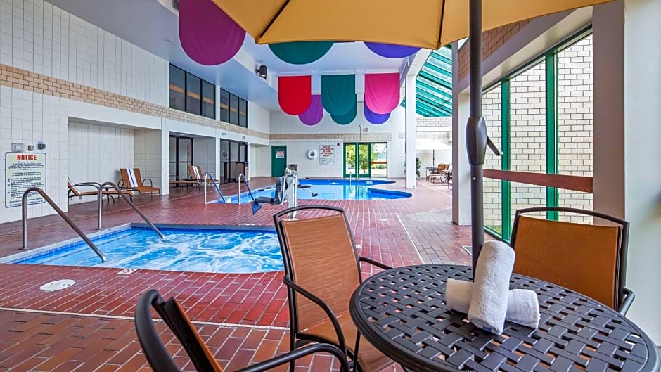 Best Western East Towne Suites