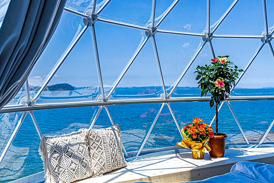 ITOSHIMA SDGs Village Chikyu MIRAI -海の大パノラマ-全室オーシャンビューのドームテント
