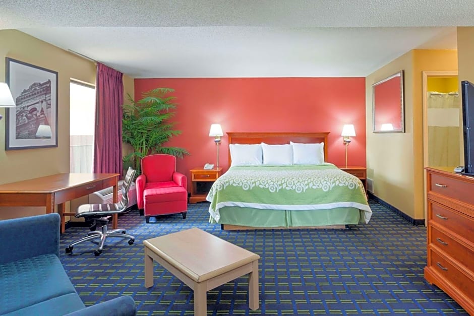 Days Inn by Wyndham Memphis - I40 and Sycamore View