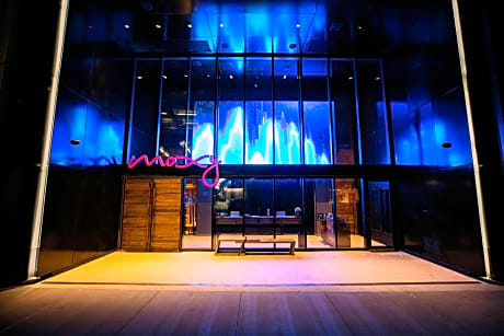 Moxy NYC Downtown