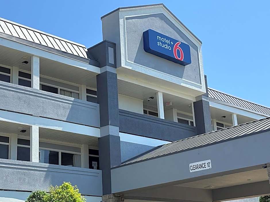 Motel 6 Charlotte, NC - Airport South