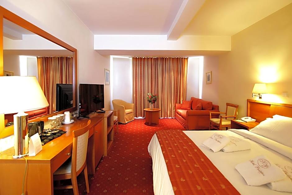 Hotel Philippos Livadeia