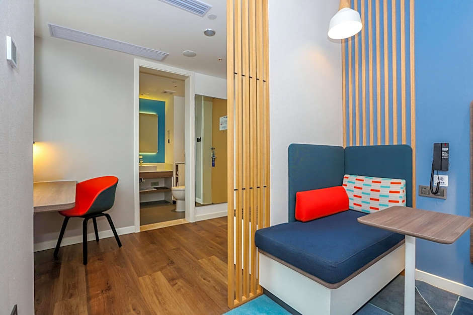 Holiday Inn Express Jingdezhen City Center By IHG