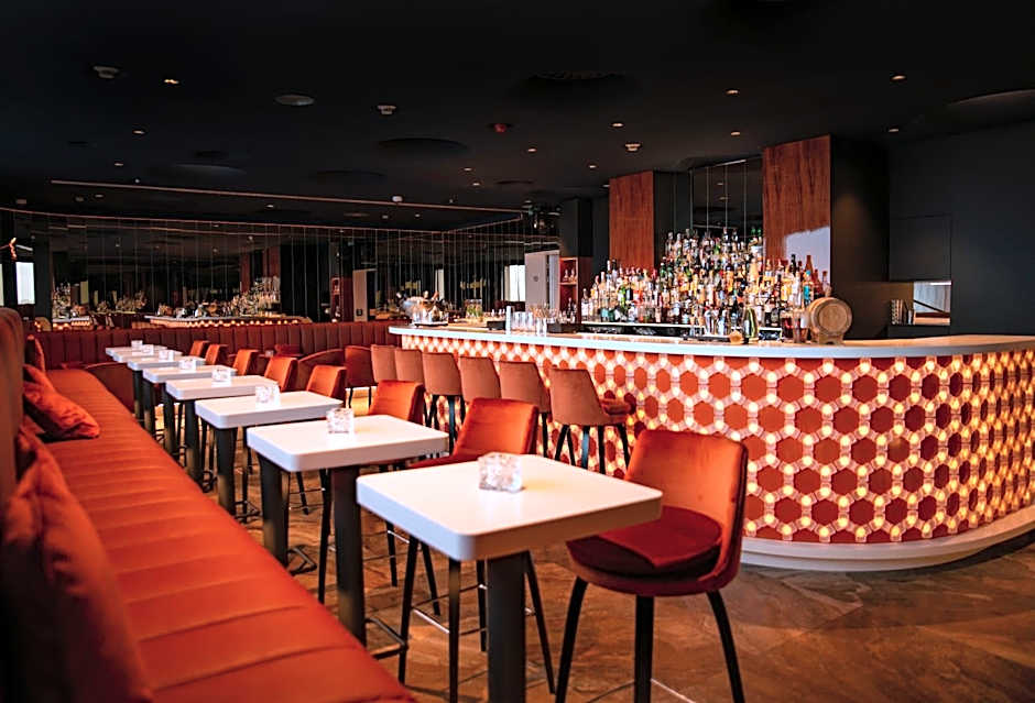 SKY SUITE HOTEL