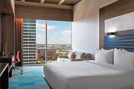 Aloft Fort Worth Downtown
