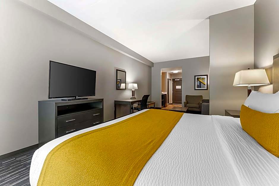Best Western Plus Cranberry-Pittsburgh North