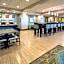 Hampton Inn By Hilton Visalia