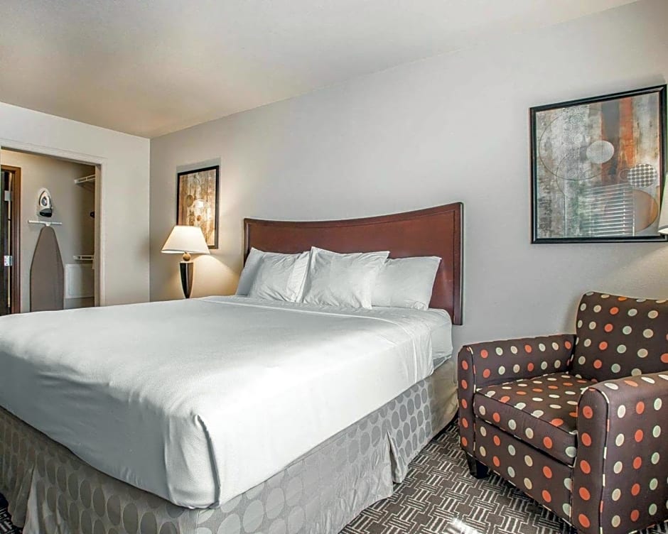 MainStay Suites St Robert-Fort Leonard Wood