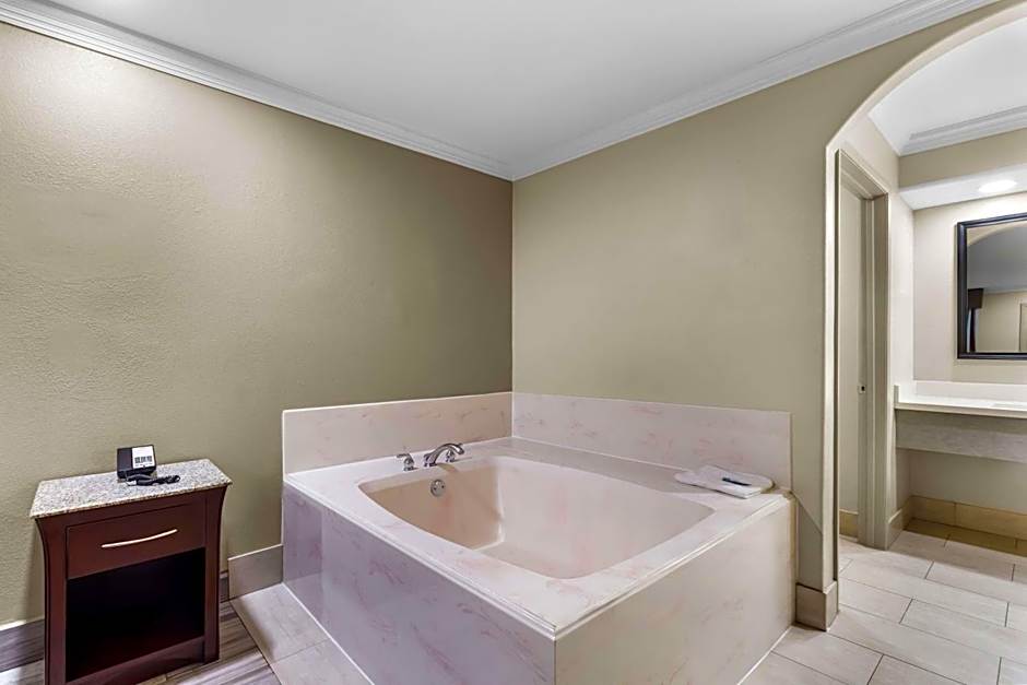 Americas Best Value Inn Houston Heights at I-45