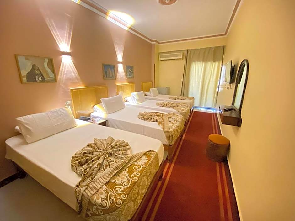 Shady Hotel Luxor