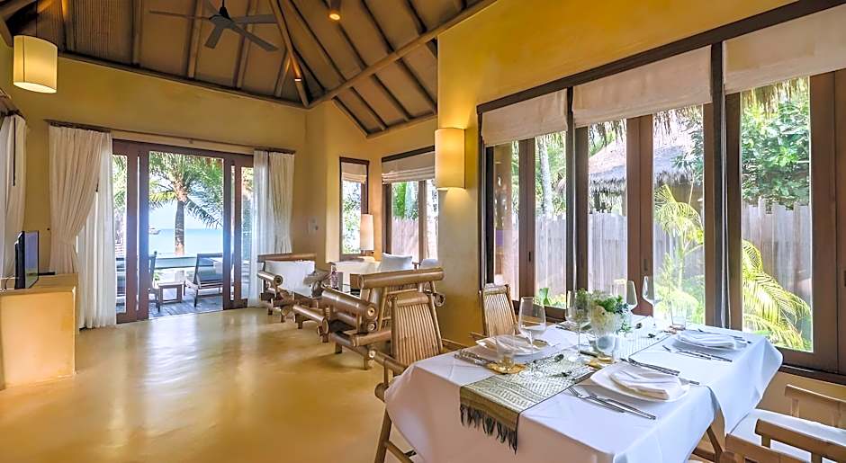 High Season Pool Villa & Spa