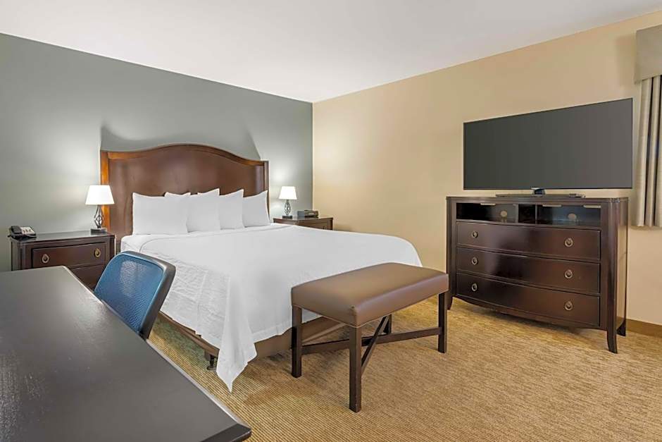 Best Western Plus Inntowner Madison