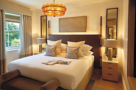 Luxe Suite with access to to full spa facilities